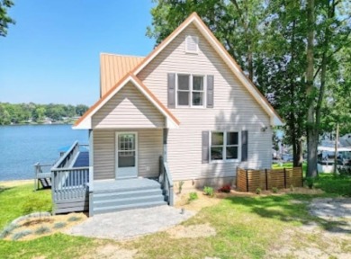 Lake Home For Sale in Cross Hill, South Carolina