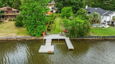 Rustic paradise on the water! This incredible home is in - photo 4