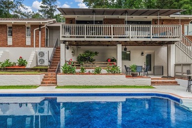 Rustic paradise on the water! This incredible home is in - photo 7