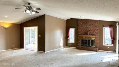Welcome to this beautiful 3 BD, 2 Full BT home offering 2,151 - photo 26