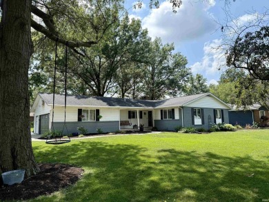 Lake Home Sale Pending in Berne, Indiana