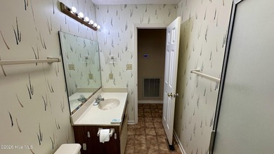 Welcome to this beautiful 3 BD, 2 Full BT home offering 2,151 - photo 32
