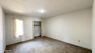 Welcome to this beautiful 3 BD, 2 Full BT home offering 2,151 - photo 34
