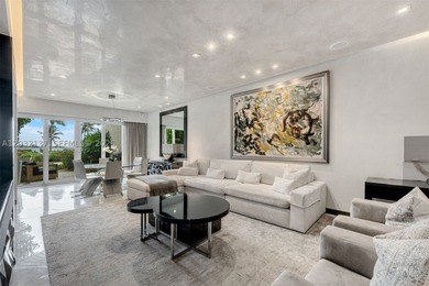 A rare opportunity to own the Crown Jewel of Quayside! This - photo 2