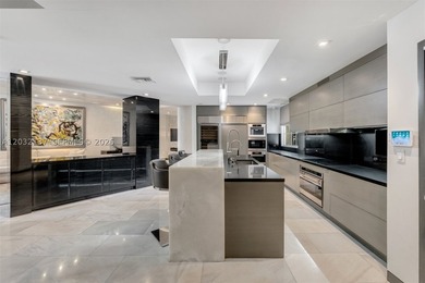 A rare opportunity to own the Crown Jewel of Quayside! This - photo 9