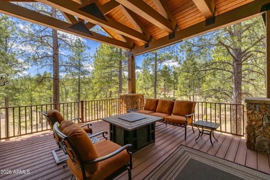 3460 S Del Aire CT, Flagstaff, AZ 86005. Luxury estate tucked - photo 1