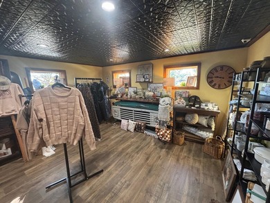 Unique multi purpose commercial property with endless - photo 16