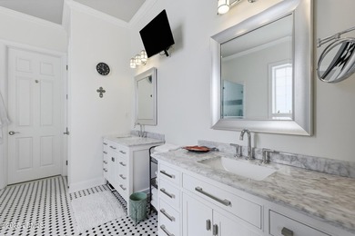 Welcome to 12 Southington Circle, a beautifully updated home - photo 20