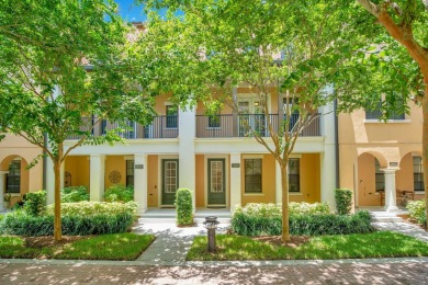 Lake Townhome/Townhouse For Sale in Orlando, Florida