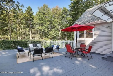 Lake Home For Sale in Pocono Summit, Pennsylvania