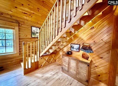 If you've been looking for your *little cabin in the woods* - photo 8