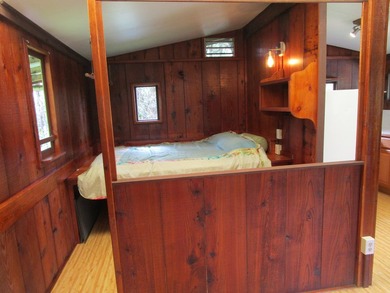 Two lovely well-kept homes for the price of one! Sturdy - photo 7