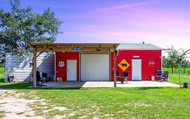 If you've been dreaming of the country lifestyle, this 10-acre - photo 3