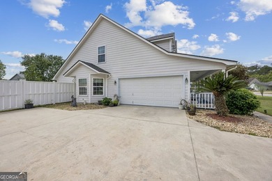 As you arrive at this Baytown-style home, you're welcomed by a - photo 3