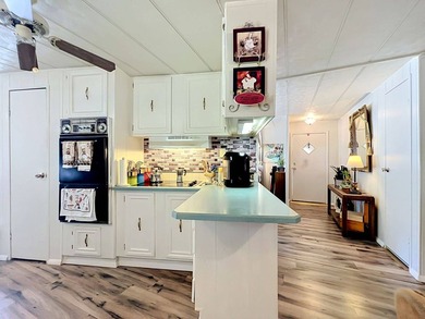 Welcome to Summerloch Green, a spectacular waterfront 55+ - photo 11