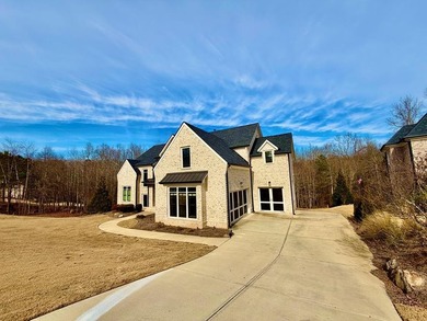 Own a luxury residence within the prestigious Chateau Elan - photo 2