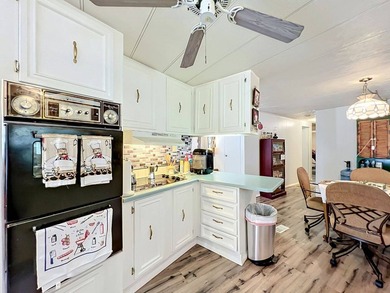 Welcome to Summerloch Green, a spectacular waterfront 55+ - photo 13