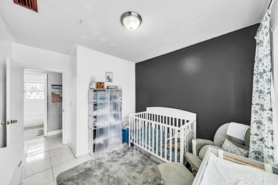 This beautifully maintained 3-bedroom, 1-bathroom home is - photo 15