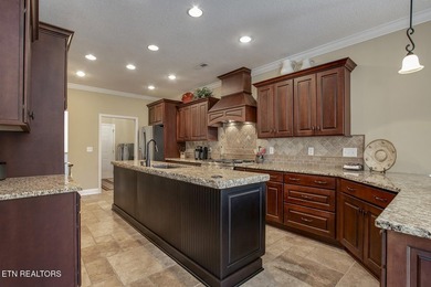 One of the most sought-after luxury villas in Rarity Bay, this - photo 16