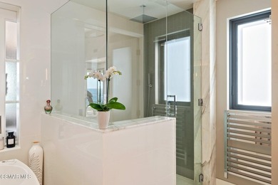 Absolutely exquisite newer built ocean front contemporary - photo 20