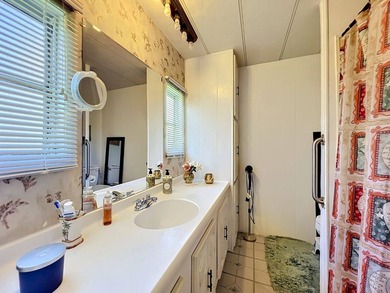Welcome to Summerloch Green, a spectacular waterfront 55+ - photo 22