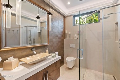 Absolutely exquisite newer built ocean front contemporary - photo 25