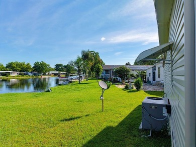 Welcome to Summerloch Green, a spectacular waterfront 55+ - photo 32