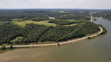 Discover this expansive ridge-top tillable farm, perfectly - photo 4