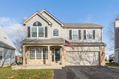 (private lake, pond, creek) Home For Sale in Lake In The Hills Illinois