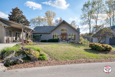 FOR SALE  LISTING PRICE $595,000  511 Mallard Pointe Dr. o - photo 3