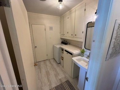 Seller is offering an incredible incentive by paying the annual - photo 20