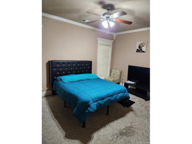 Beautiful, spacious home in Hurricane Lake Estates. 4 bedrooms - photo 22