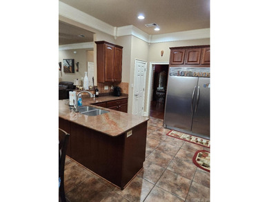 Beautiful, spacious home in Hurricane Lake Estates. 4 bedrooms - photo 24