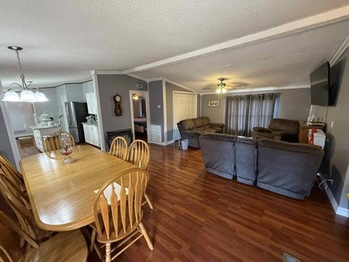 This three-bedroom, two-bathroom haven that has been beautifully - photo 24