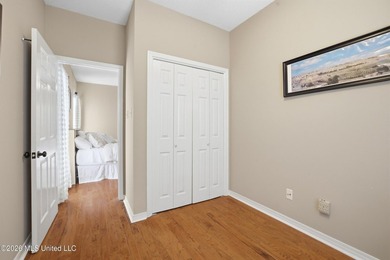 Beautiful 4BR/3BA home in desirable Bienville Place! This - photo 33
