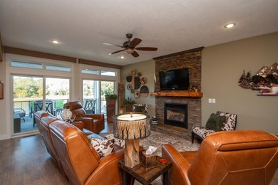 Lake living at its finest with this 3 bedroom, 4 bathroom 2 - photo 7