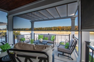 Lake living at its finest with this 3 bedroom, 4 bathroom 2 - photo 9