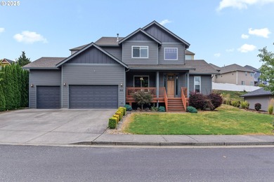 Lake Sacajawea Home For Sale in Kalama Washington