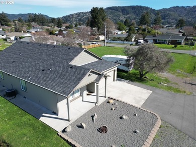Newly built and thoughtfully designed with future potential in - photo 4