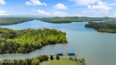Experience luxury lakefront living in the prestigious gated - photo 10