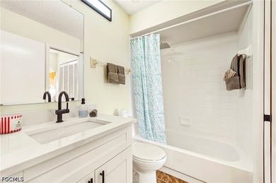 Bright, fully renovated waterfront condo in the desirable Waters - photo 11