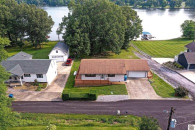 Lake Home For Sale in Cadiz, Kentucky