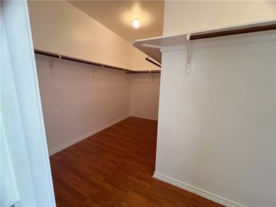**Seller is offering a significant price reduction-don't miss - photo 18