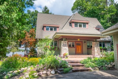 Lake Home For Sale in Slinger, Wisconsin