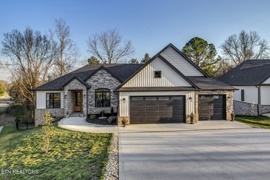 Tellico Lake Home For Sale in Loudon Tennessee