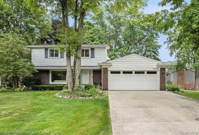 Vooheris Lake Home For Sale in Lake Orion Michigan