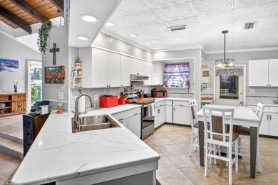 Seller offering $10k toward buyer closing costs, prepaids, or a - photo 20