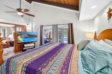 Seller offering $10k toward buyer closing costs, prepaids, or a - photo 25