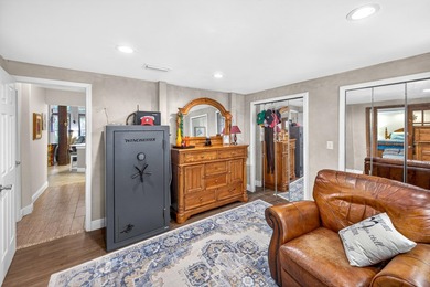Seller offering $10k toward buyer closing costs, prepaids, or a - photo 31