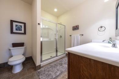 4 BR, Lakefront Home w Composite Dock in a Cove! SOLD - photo 20